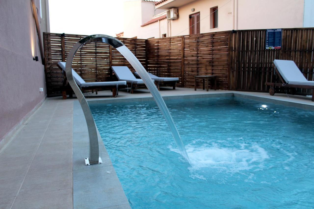 Mithos Premium Rooms Agia Marina Exteriér fotografie