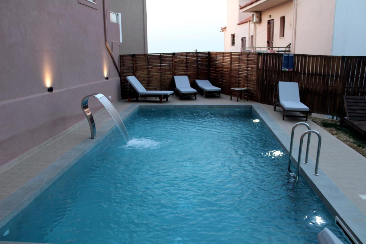 Mithos Premium Rooms Agia Marina Exteriér fotografie