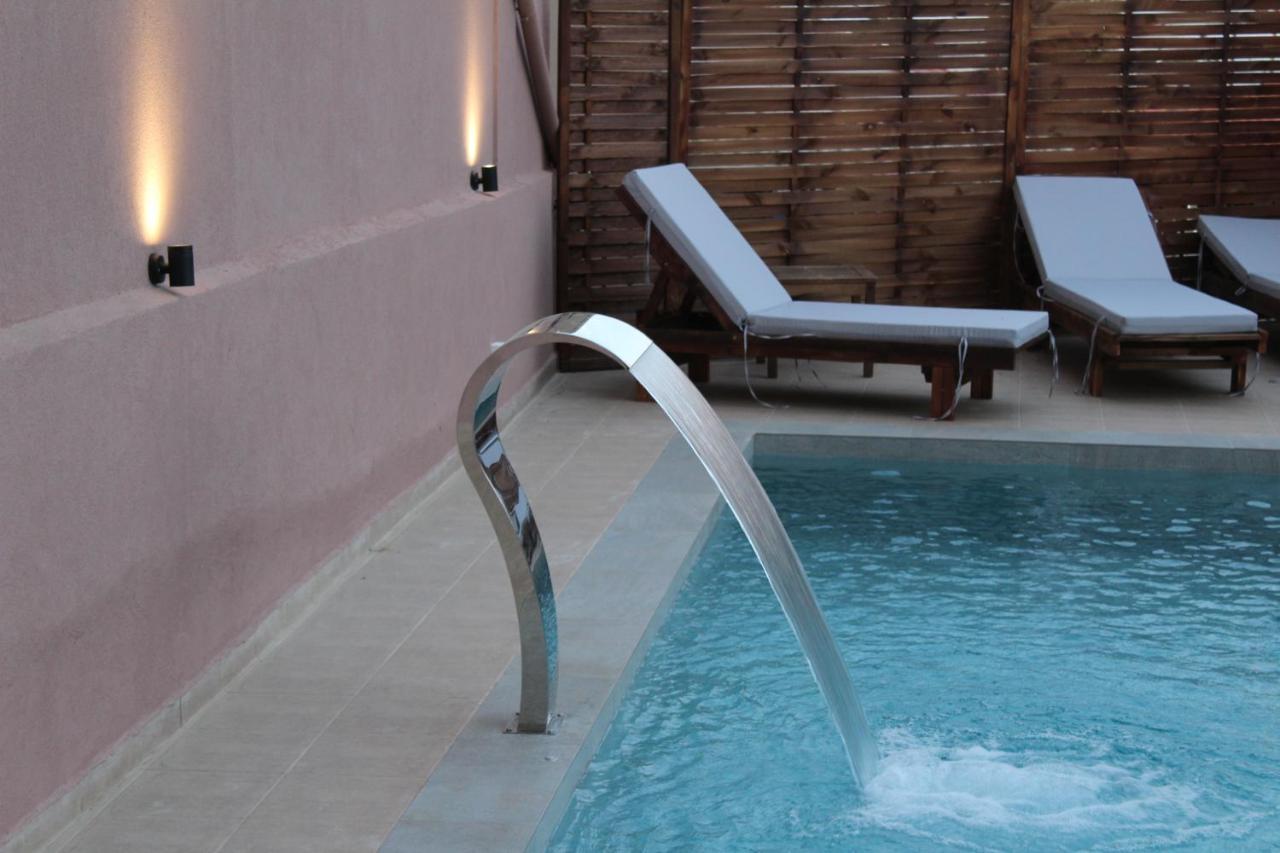 Mithos Premium Rooms Agia Marina Exteriér fotografie