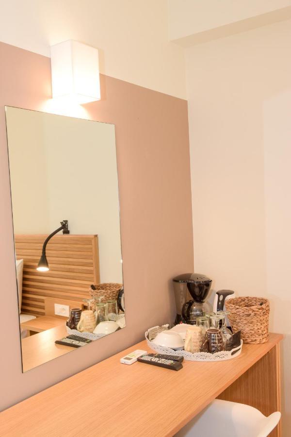 Mithos Premium Rooms Agia Marina Exteriér fotografie