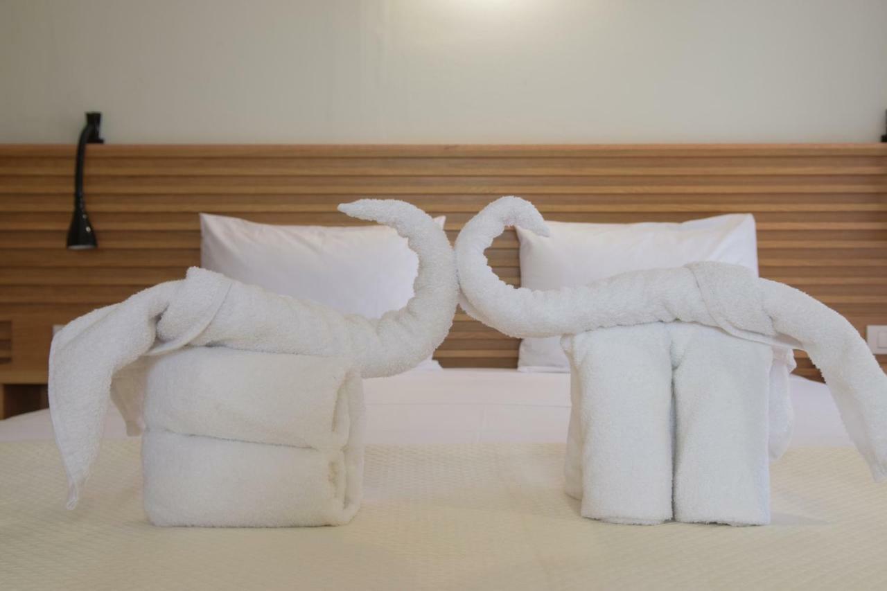 Mithos Premium Rooms Agia Marina Exteriér fotografie